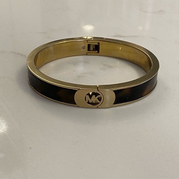 MK Bangle